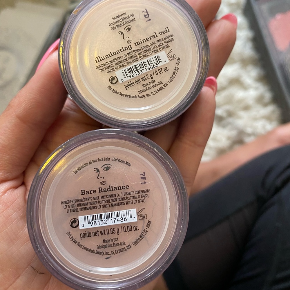 Bare minerals veil and bare radiance
